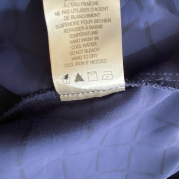 Saint Tropez West Woman's Crew Neck Sleeveless Zipper Back Blouse Sz M - Picture 9 of 9